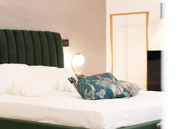 Flora- Loft Luxury - Tra Colosseo E Santa Maria Maggiore - Metro Appartamento